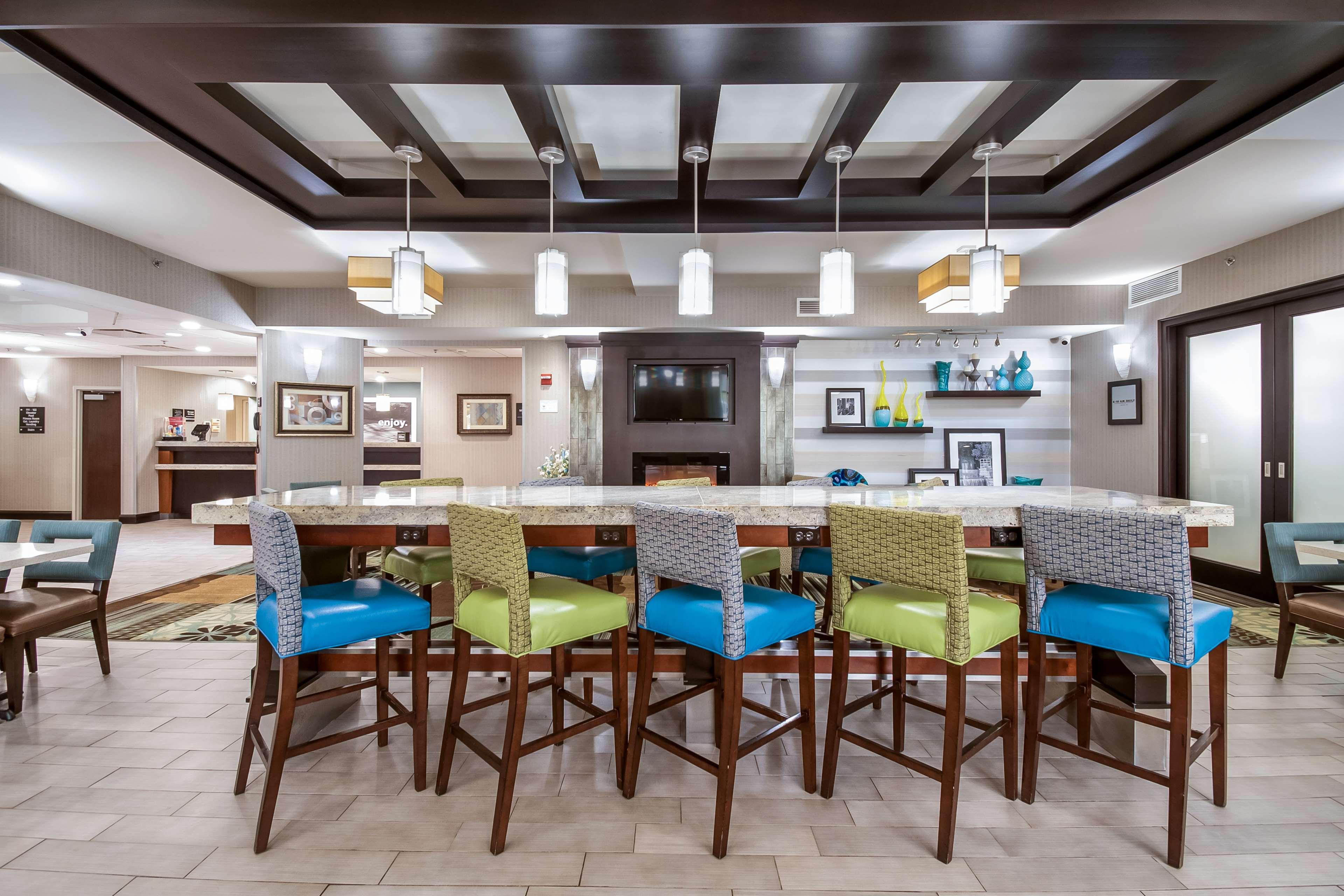 Hampton Inn West Columbus Kültér fotó