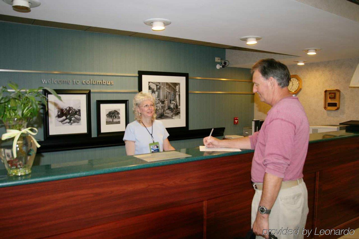 Hampton Inn West Columbus Beltér fotó