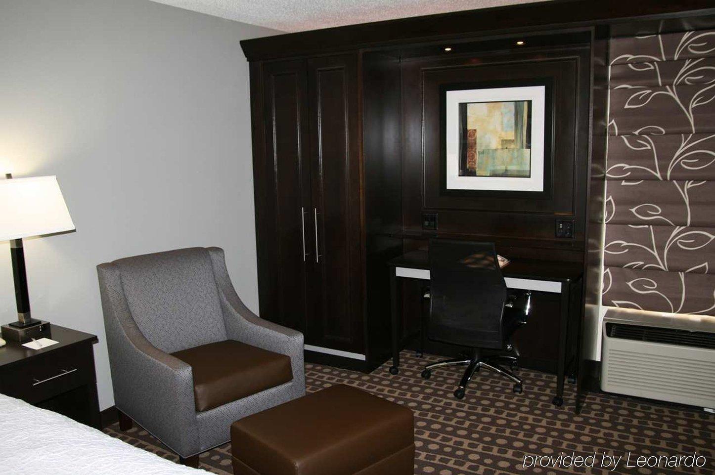 Hampton Inn West Columbus Kültér fotó