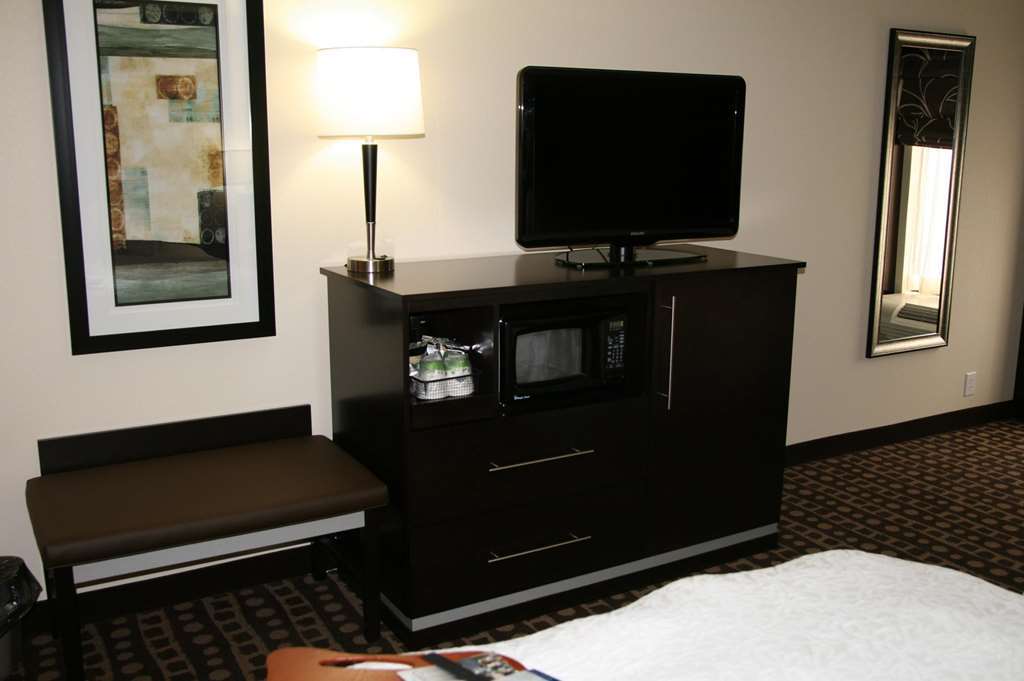 Hampton Inn West Columbus Szoba fotó